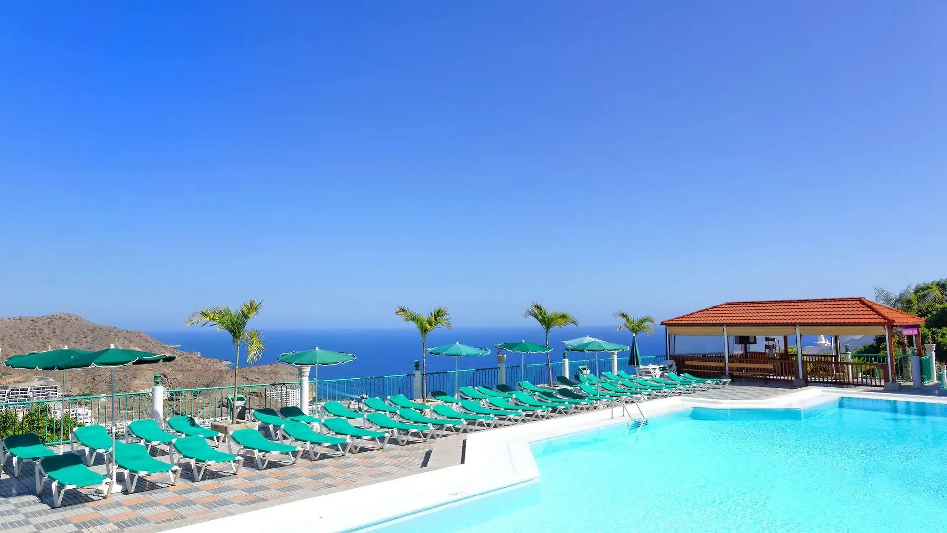 Apartamentos Monteparaiso Puerto Rico  Lägenhet