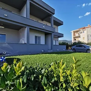 Studio Apartman Gili , Kastela Croatia